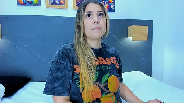 Andhrea_Vale's Live XXX Chat