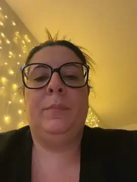 JasmineGlow7 Live XXX-chat