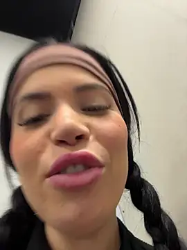 Rafaellaz Live XXX-Chat