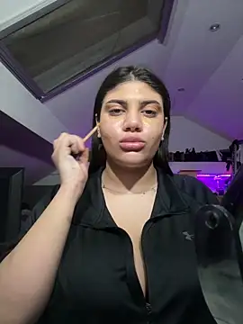 MinaKhalina Chat XXX in diretta