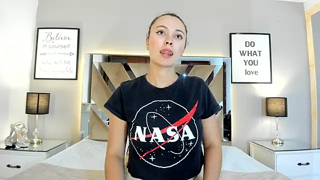 XXX chat uživo modela cellestehot