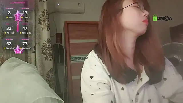 Lili_666's Live XXX Chat