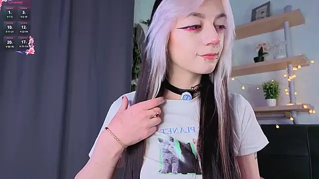 TristaRoht élő XXX-chatje