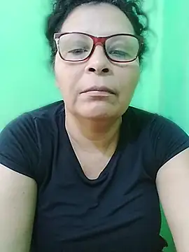 Amarantha25 现场XXX聊天