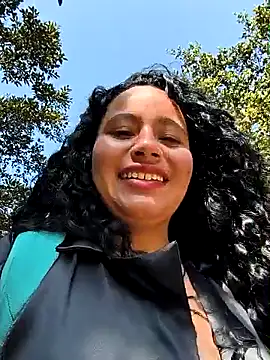 Chat XXX en directo de Yaya_watson