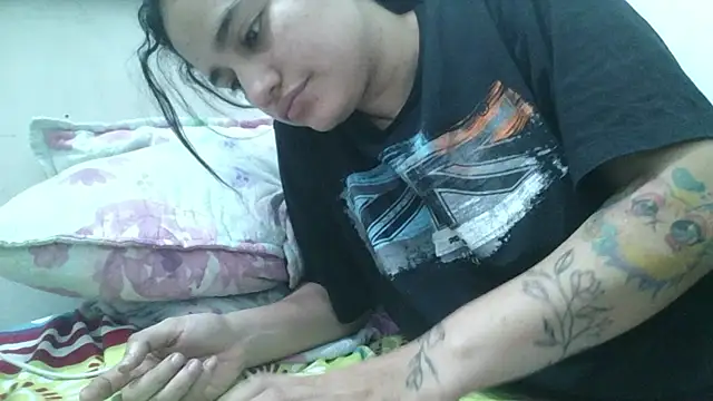 girl_tits Adlı Modelin Canlı XXX Sohbeti