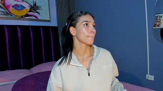 XXX chat uživo modela LauraAristizabal