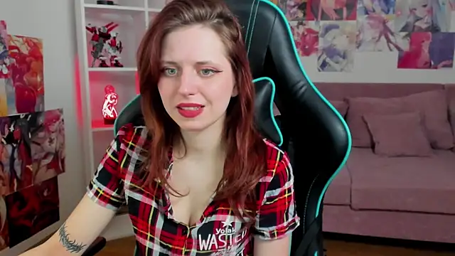 XXX chat uživo modela FreyaVey