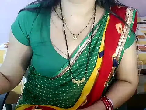 raadhikaaa Webcamshow