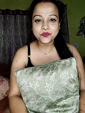 Chatroom XXX en direct de hornypiu697