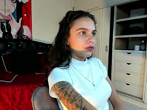 Chatroom XXX en direct de Skylovershot