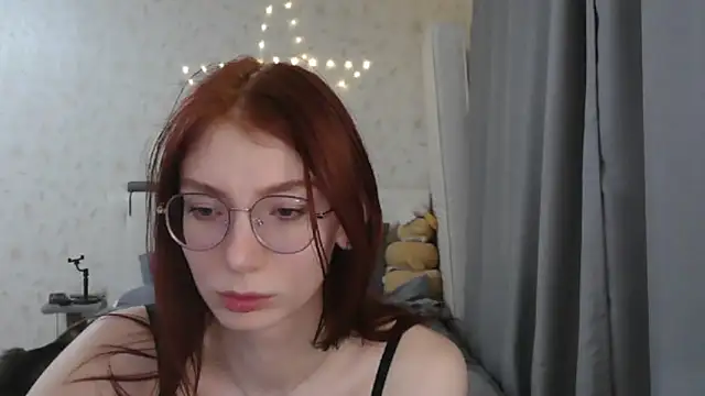 دردشة KateBunny الجنسية المباشرة