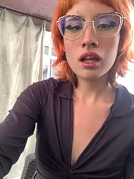 Alice_Hecate 即時 XXX 聊天