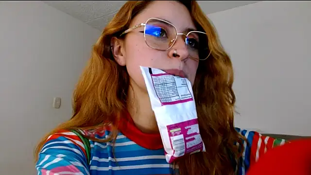 Juls_winter_'s Live XXX Chat