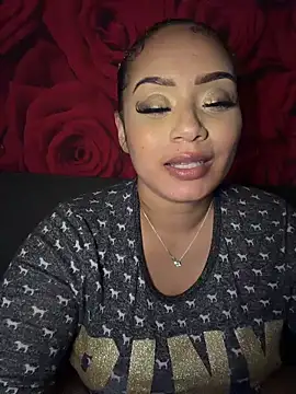 CarmelaAnthony 即時 XXX 聊天