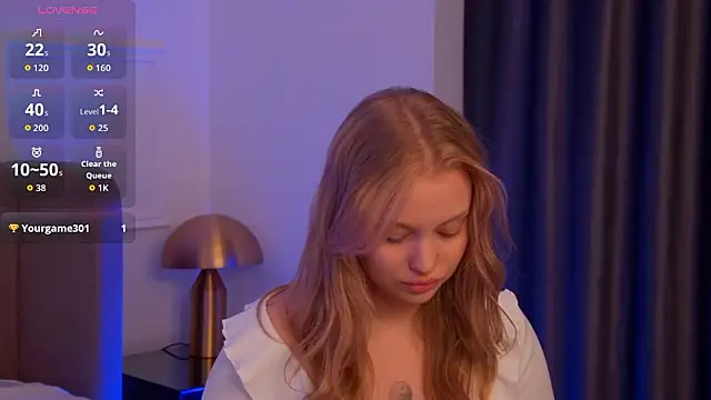 MollyHilton Live XXX-Chat