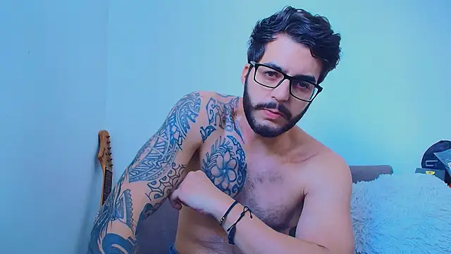 thomas_gun Live XXX Chat