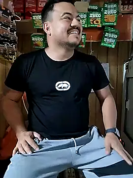 TheBriiaand30 webcam show