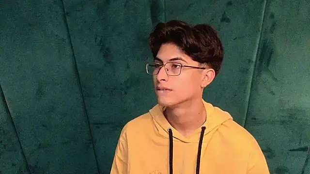 Aaron_Eze 라이브 XXX 채팅