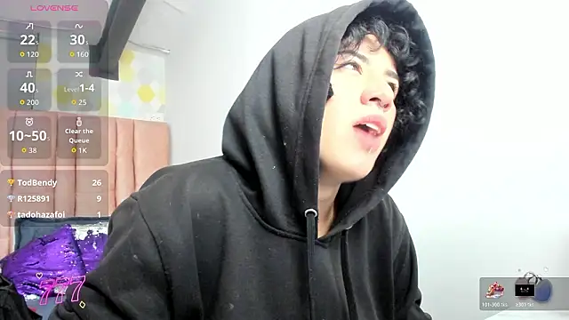 Chat XXX en directo de Kiara_Fox__