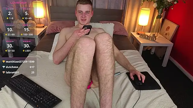 HereAlexColee 在線直播表演