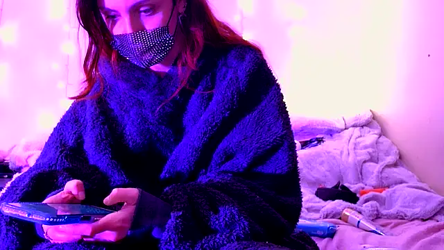 MilkyKittyMilf's Webcam Show