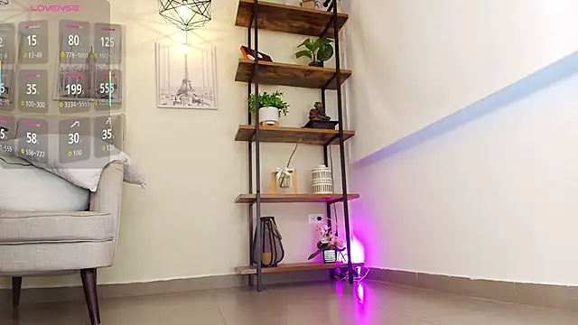 Sassy--Girl Live XXX-Chat