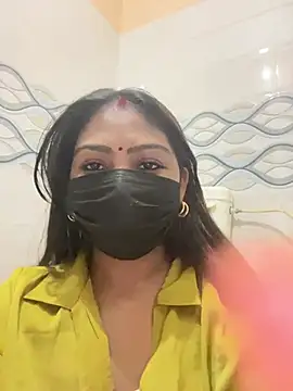 Cute-Ananyaa Show in webcam