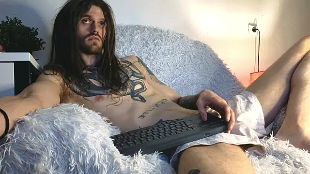 Pokazy przed kamerką – TechnoJesus