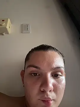 Eva_stark10: απευθείας συνομιλία ΧΧΧ