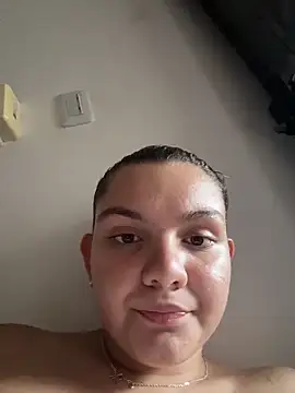 Chat XXX en directo de Eva_stark10