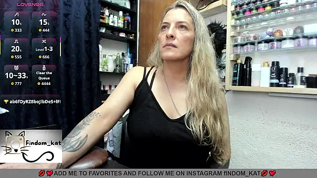 Katt-findom 웹캠 쇼