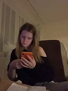 MaryHiggins Live XXX-chat