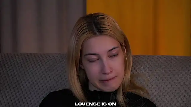 Chatroom XXX en direct de AngelicRice