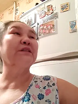 Zulfiya_Bruce: онлайн-секс-чат