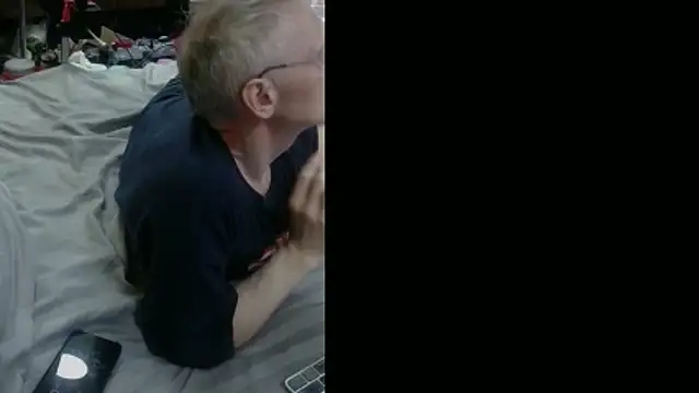 Lacht_Liden's Live XXX Chat