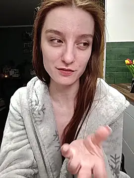 SluttyBananaのライブXXXチャット