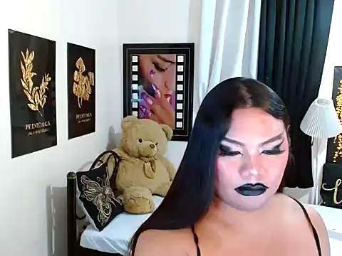 TSbrianaHugeCock Chat XXX in diretta