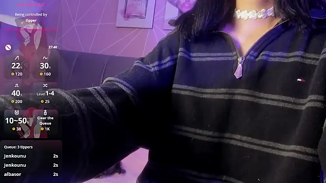 Chat +18 de ela_petit ao vivo