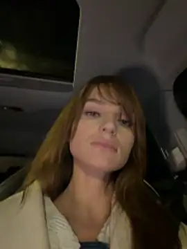 Chatroom XXX en direct de -AngelAri-