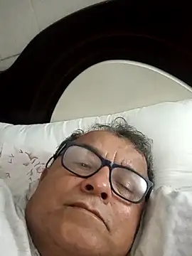 Misterymem63 webcam show