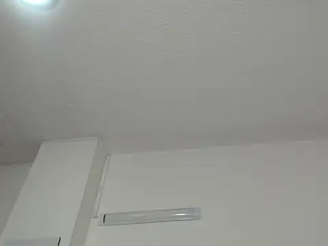 Ailanys_Miller 现场XXX聊天