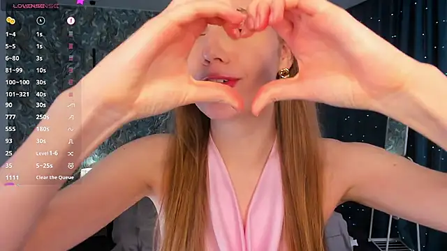 XXX chat uživo modela OdellaFrake