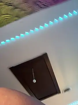 SuzyCatzz Live XXX-chat