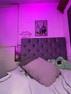 SALOME_KORLAND: онлайн-секс-чат