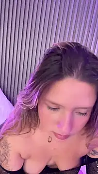 MiaPetit_: απευθείας συνομιλία ΧΧΧ