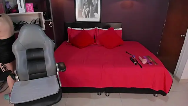 Veronica_Jacobss' Webcam Show