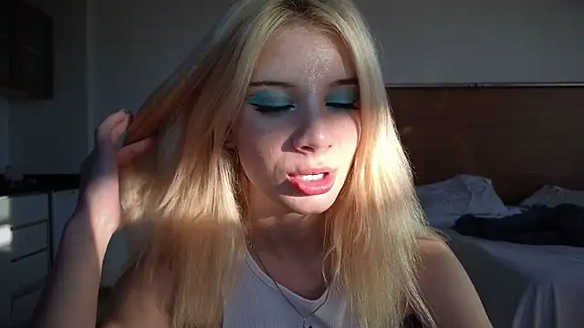 qualitybab's Live XXX Chat