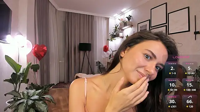 XXX chat uživo modela NicoleLuv