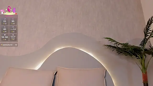 CannelaSmithのライブXXXチャット